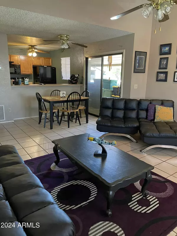 Mesa, AZ 85210,533 W GUADALUPE Road #2049