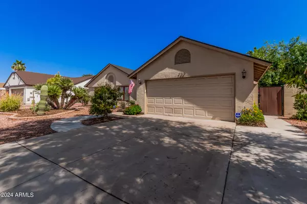 Chandler, AZ 85225,709 W CHEYENNE Drive