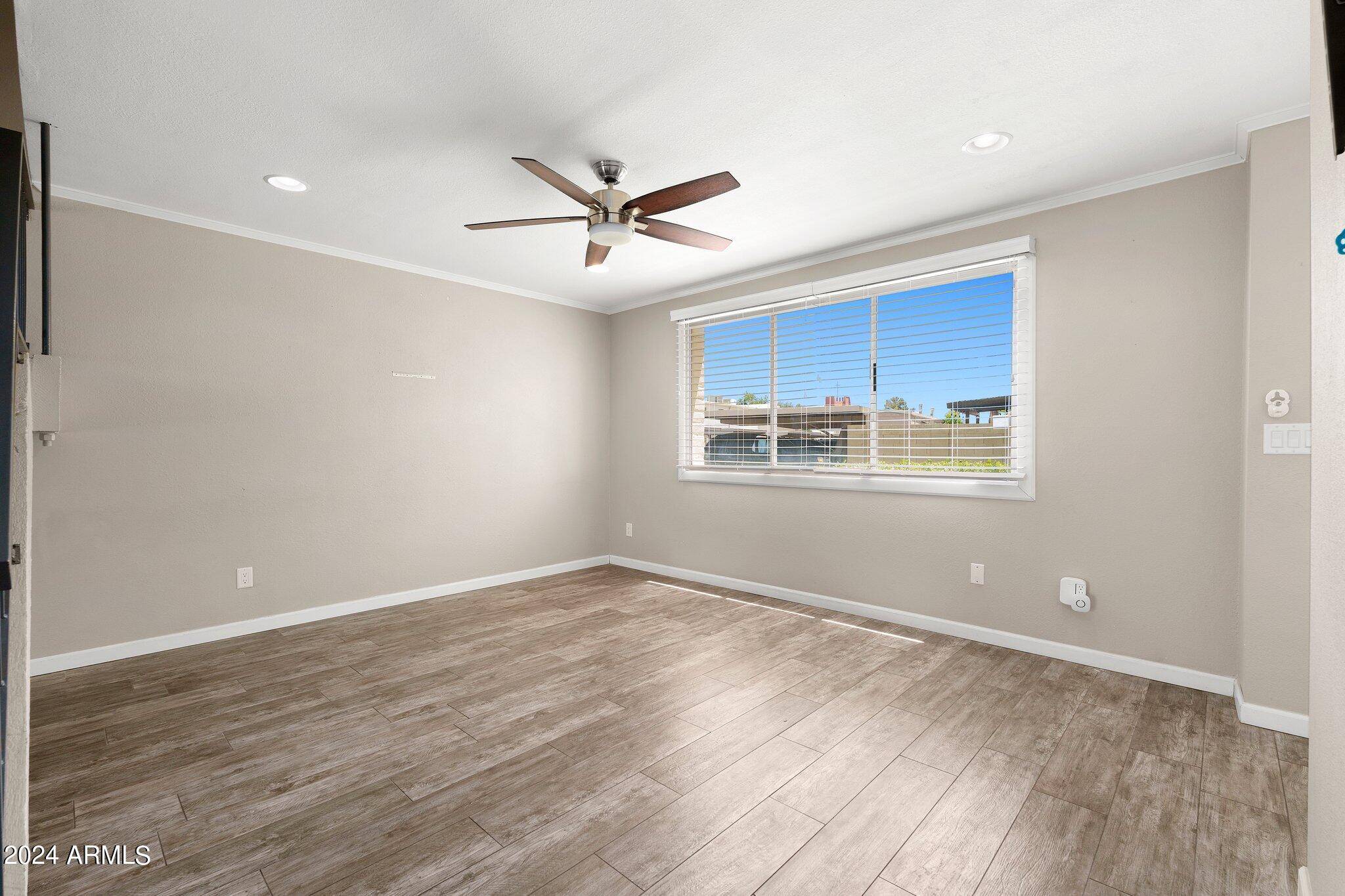 Scottsdale, AZ 85251,6921 E OSBORN Road #F