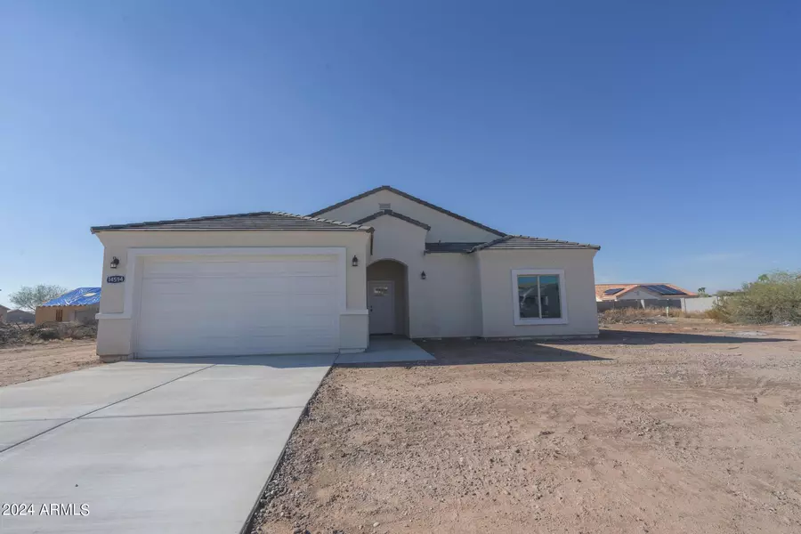 14594 S PADRES Road, Arizona City, AZ 85123