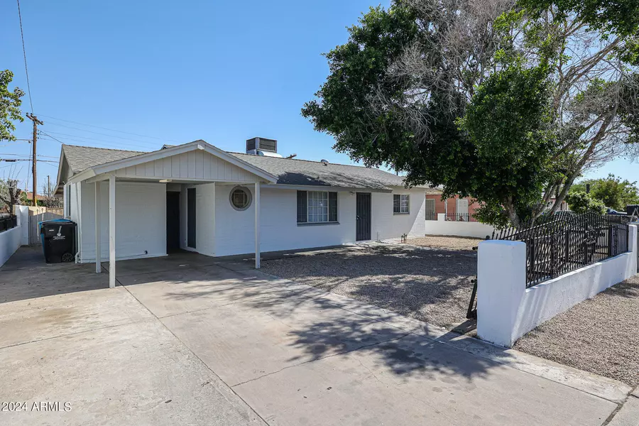 4541 W FAIRMOUNT Avenue, Phoenix, AZ 85031