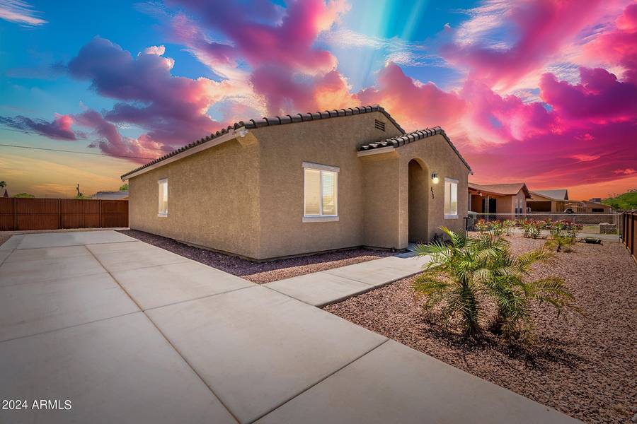 525 W 13TH Place, Casa Grande, AZ 85122