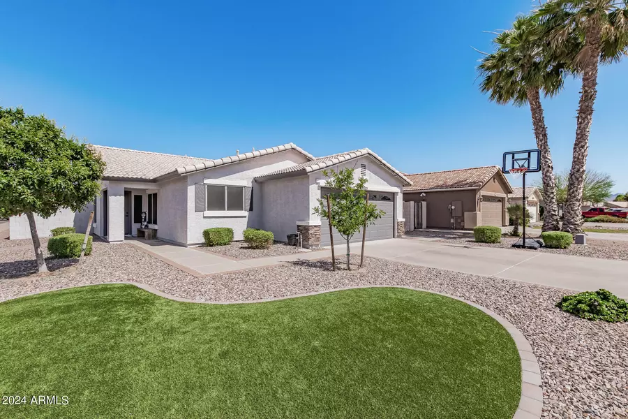 3525 S BUCKAROO Trail, Gilbert, AZ 85297