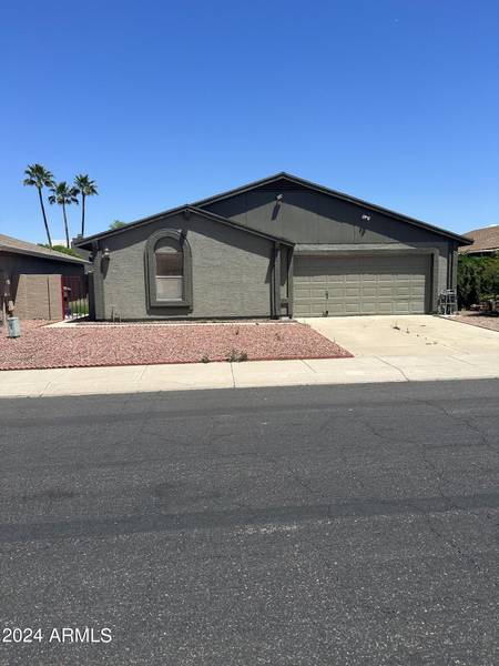 422 E BEHREND Drive, Phoenix, AZ 85024