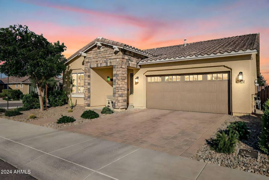 25057 N 172ND Lane, Surprise, AZ 85387