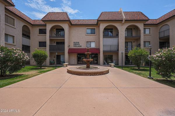 3033 E DEVONSHIRE Avenue #2025, Phoenix, AZ 85016