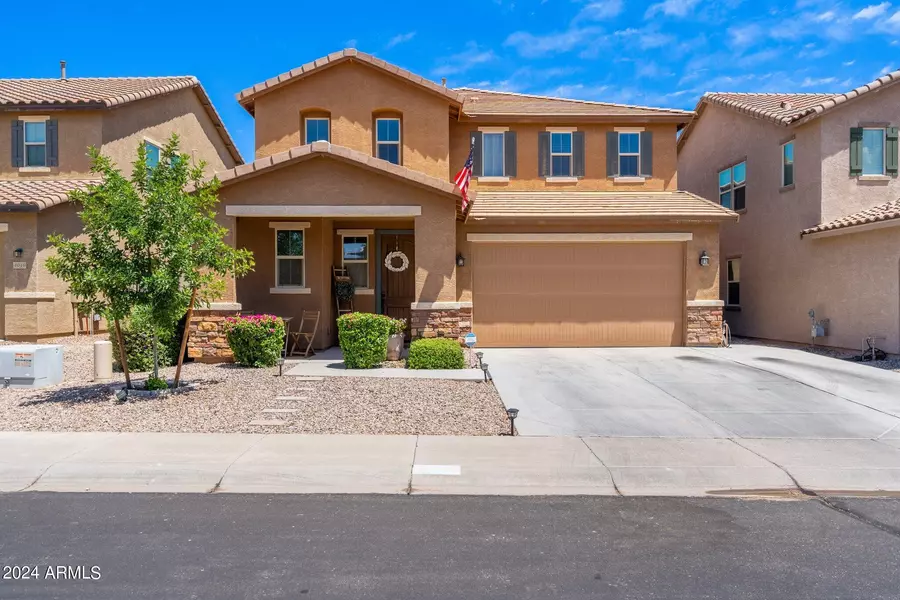 4026 W FEDERAL Way, San Tan Valley, AZ 85144