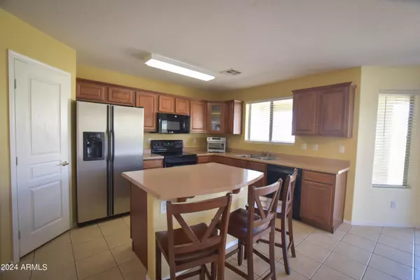 Casa Grande, AZ 85122,1725 N DESERT WILLOW Street