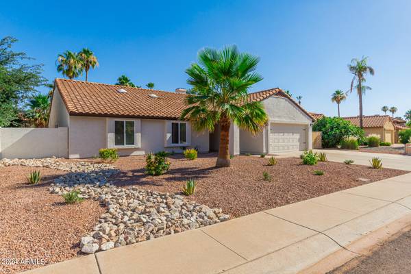 Scottsdale, AZ 85254,5519 E KINGS Avenue