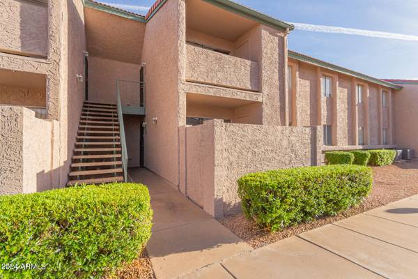 Mesa, AZ 85210,623 W GUADALUPE Road #126