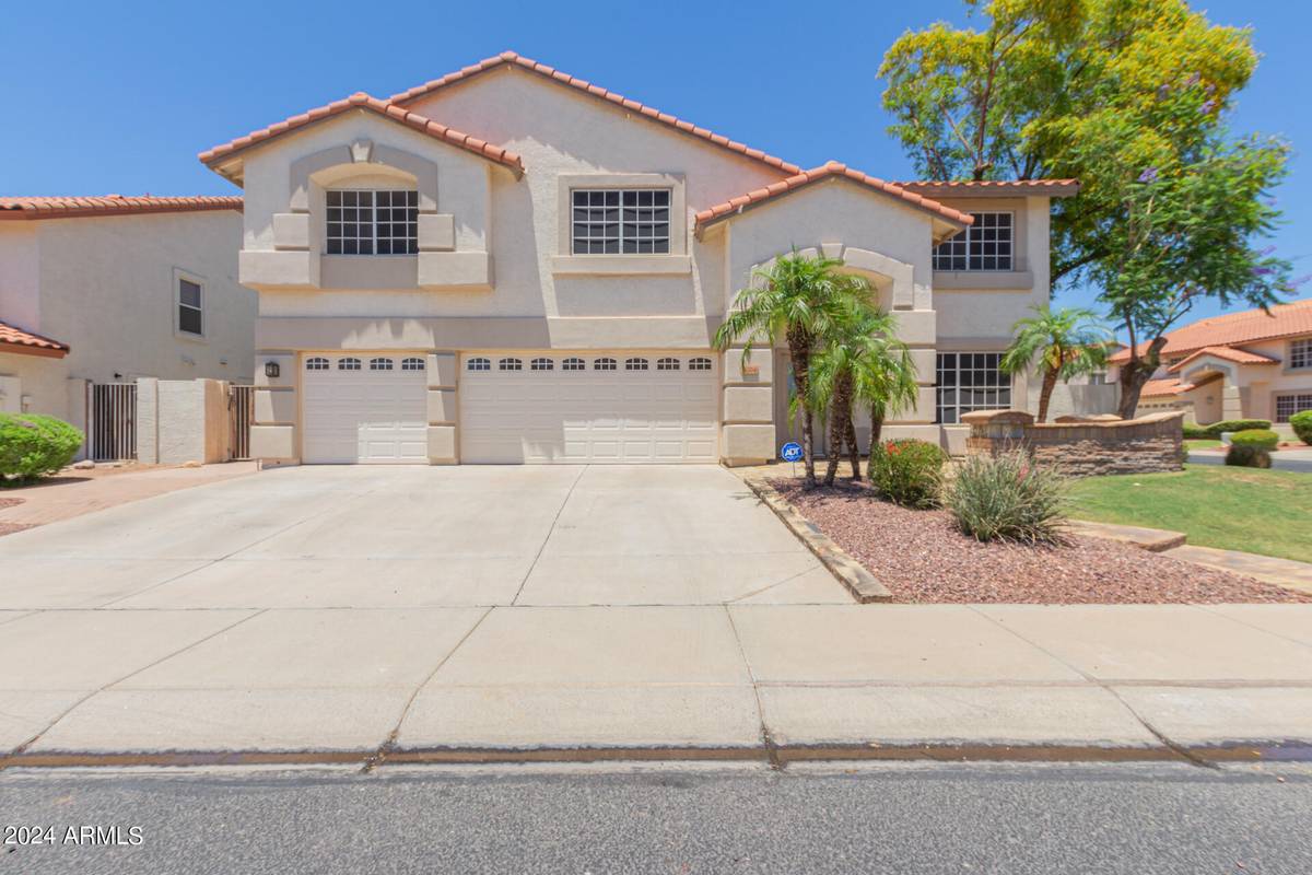 Glendale, AZ 85304,5704 W LARKSPUR Drive