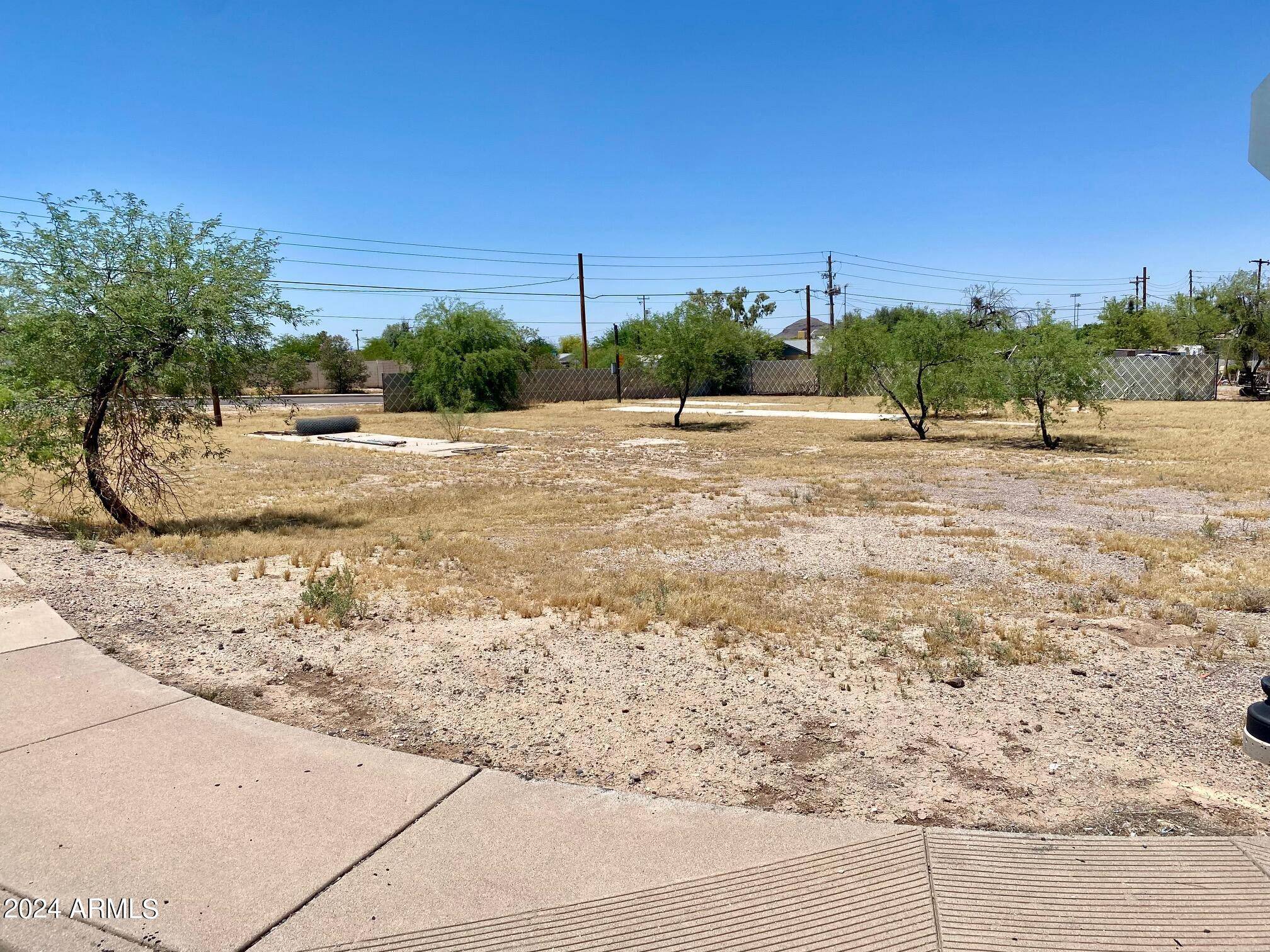 320 N QUARTZ Street #-,  Florence,  AZ 85132