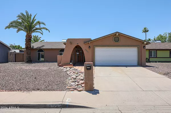 Phoenix, AZ 85042,4023 E ALTA VISTA Road