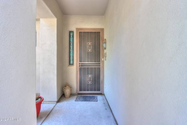 Phoenix, AZ 85042,3131 E LEGACY Drive #2115