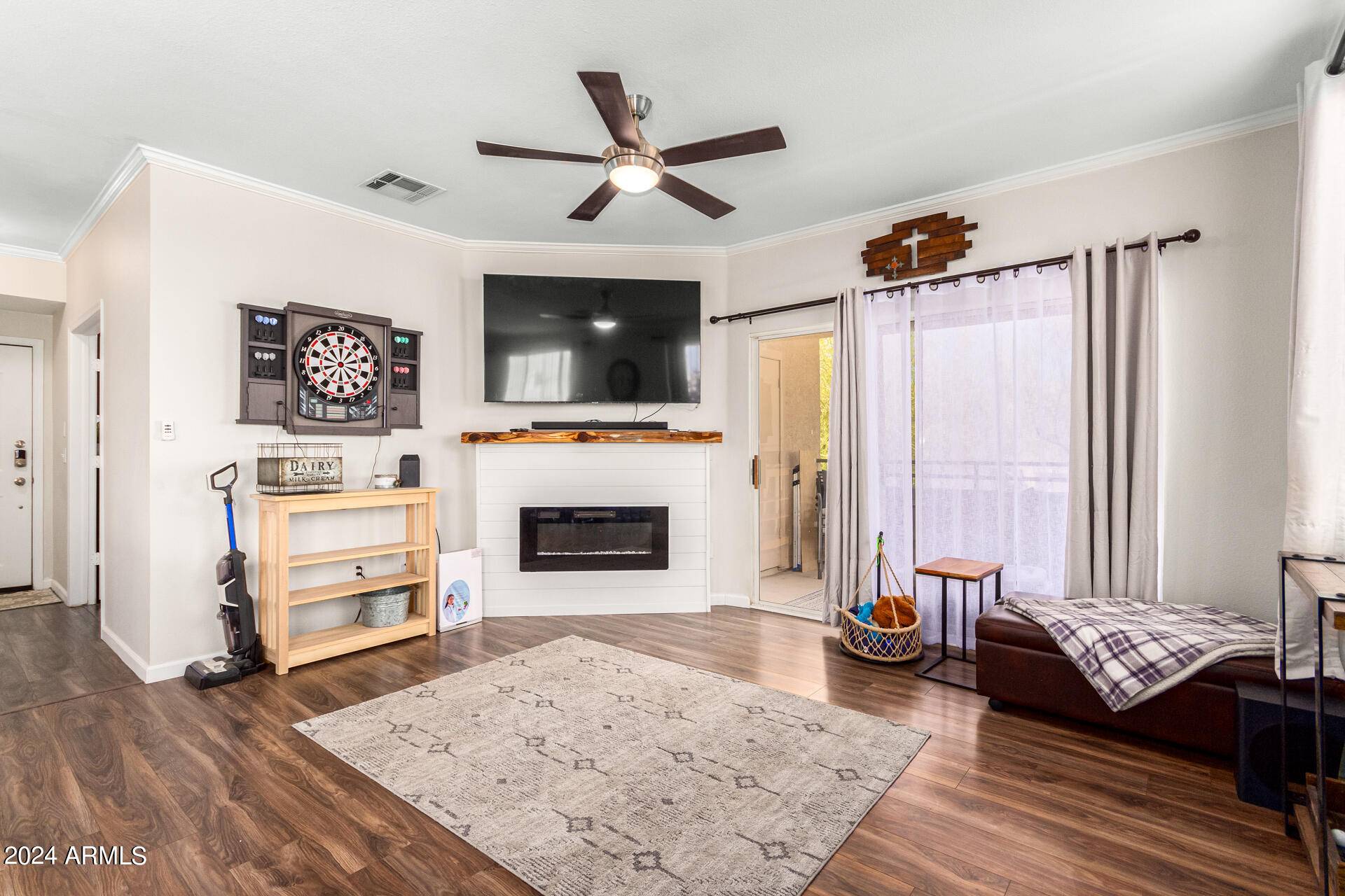 Phoenix, AZ 85048,16013 S DESERT FOOTHILLS Parkway #2001