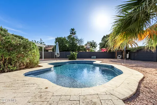 Mesa, AZ 85203,1858 E 8TH Street