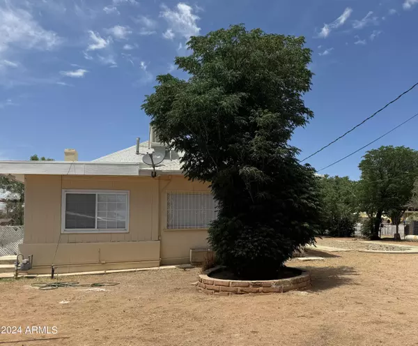 Douglas, AZ 85607,1301 E 7TH Street