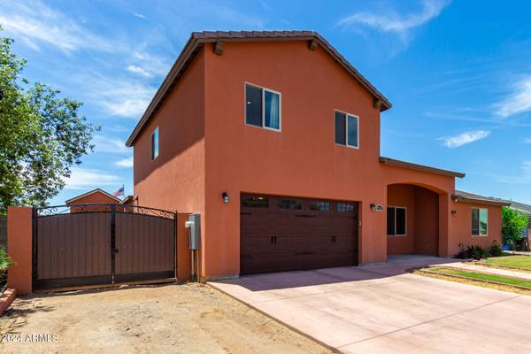 Phoenix, AZ 85053,2821 W LIBBY Street