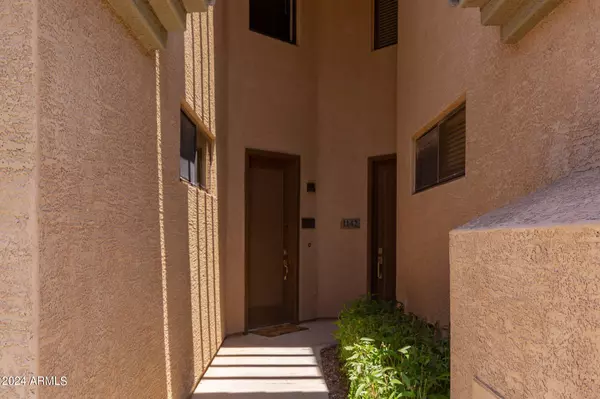 Chandler, AZ 85248,705 W QUEEN CREEK Road #1141