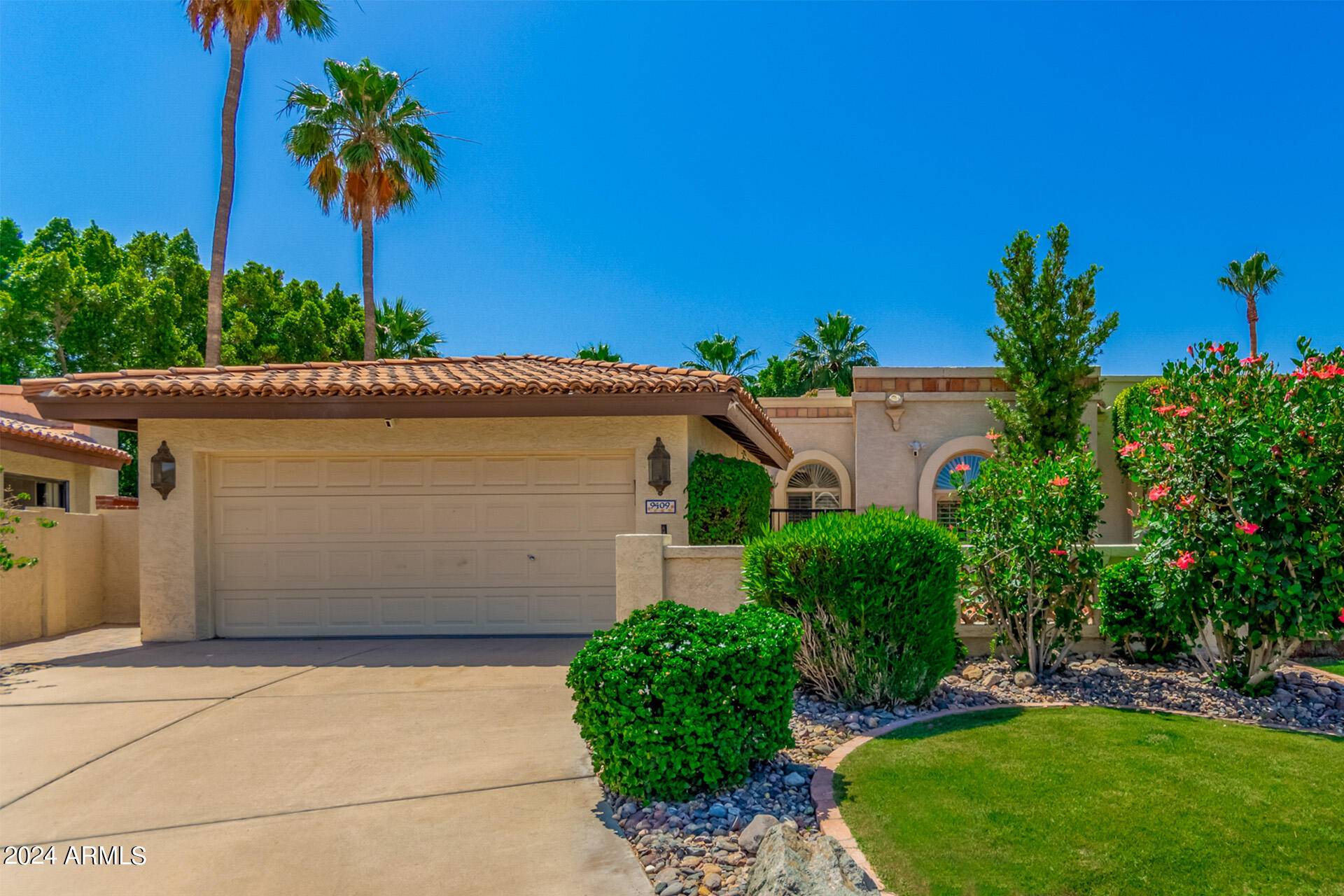 Phoenix, AZ 85044,9409 S 46TH Street