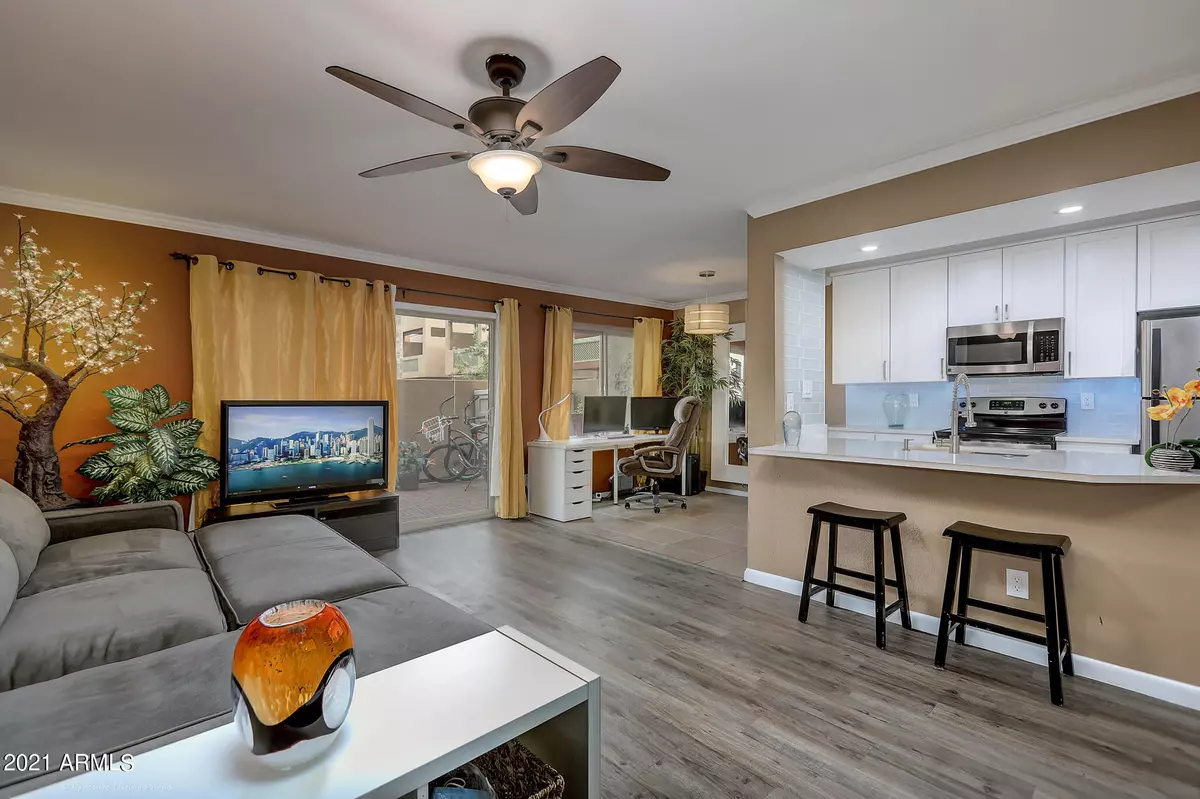 Scottsdale, AZ 85251,3500 N HAYDEN Road #707