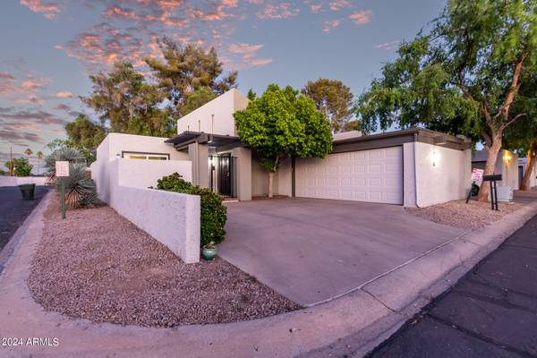 347 E EMBASSY Street, Tempe, AZ 85288