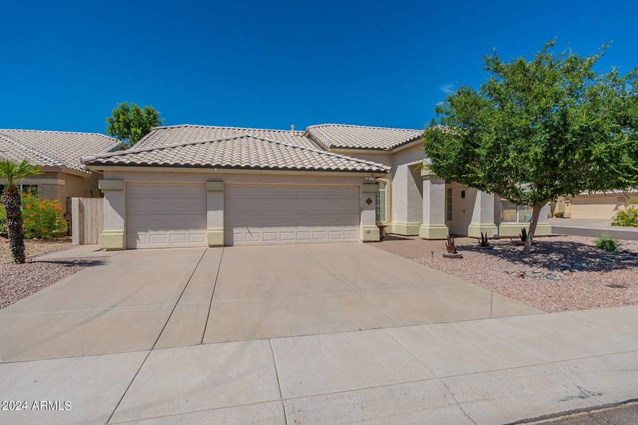 4428 E ROCKY SLOPE Drive, Phoenix, AZ 85044