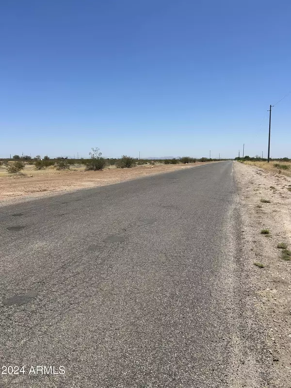 Maricopa, AZ 85139,6681 N Undetermined Roads N #0