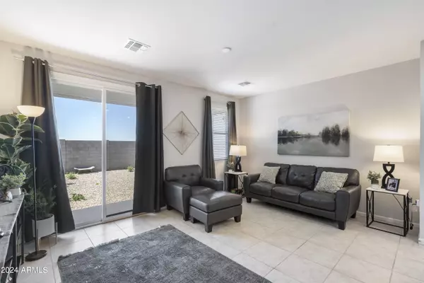 Apache Junction, AZ 85119,2615 E HOUSTON Avenue