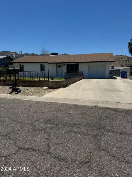 141 W BUIST Avenue, Phoenix, AZ 85041