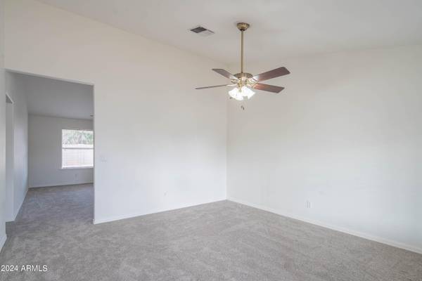 Mesa, AZ 85203,719 N FOREST --