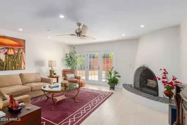 Scottsdale, AZ 85250,7247 E CACTUS WREN Road