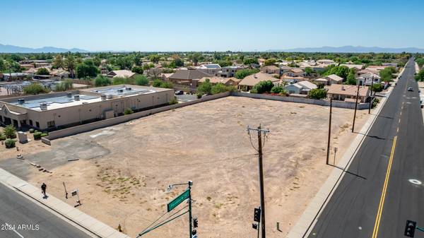 Phoenix, AZ 85053,16044 N 35TH Avenue #-