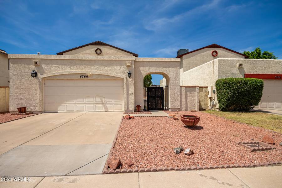 4760 W WAHALLA Lane, Glendale, AZ 85308