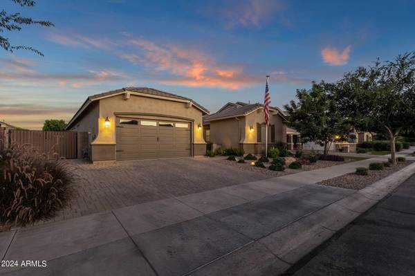 Queen Creek, AZ 85142,20243 E MOCKINGBIRD Drive