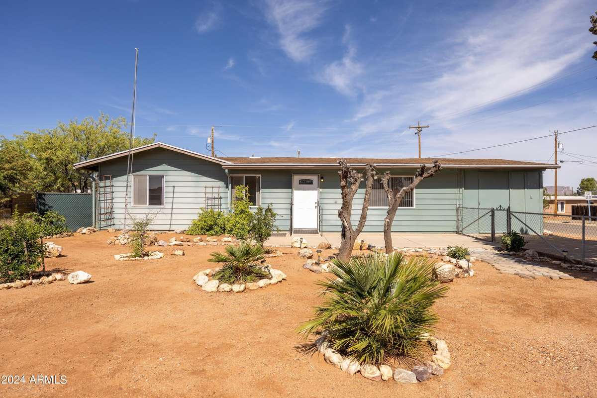 Huachuca City, AZ 85616,213 Dragoon Street