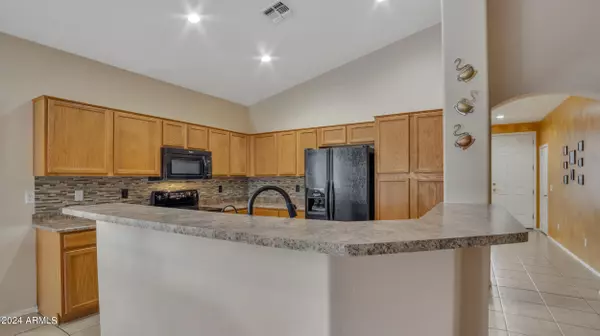 4814 E BELLERIVE Drive Chandler, AZ 85249