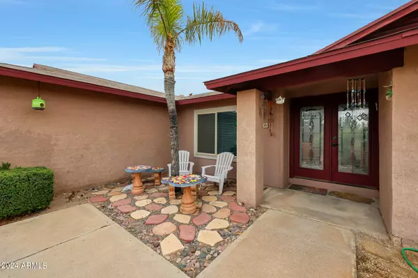 Scottsdale, AZ 85254,5030 E WINCHCOMB Drive