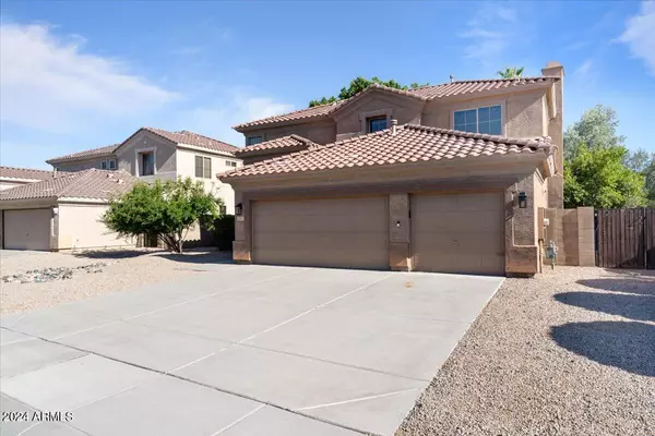 Gilbert, AZ 85233,299 W DESERT Avenue