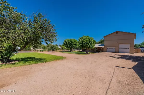 183 W FOREST Place, Tonto Basin, AZ 85553