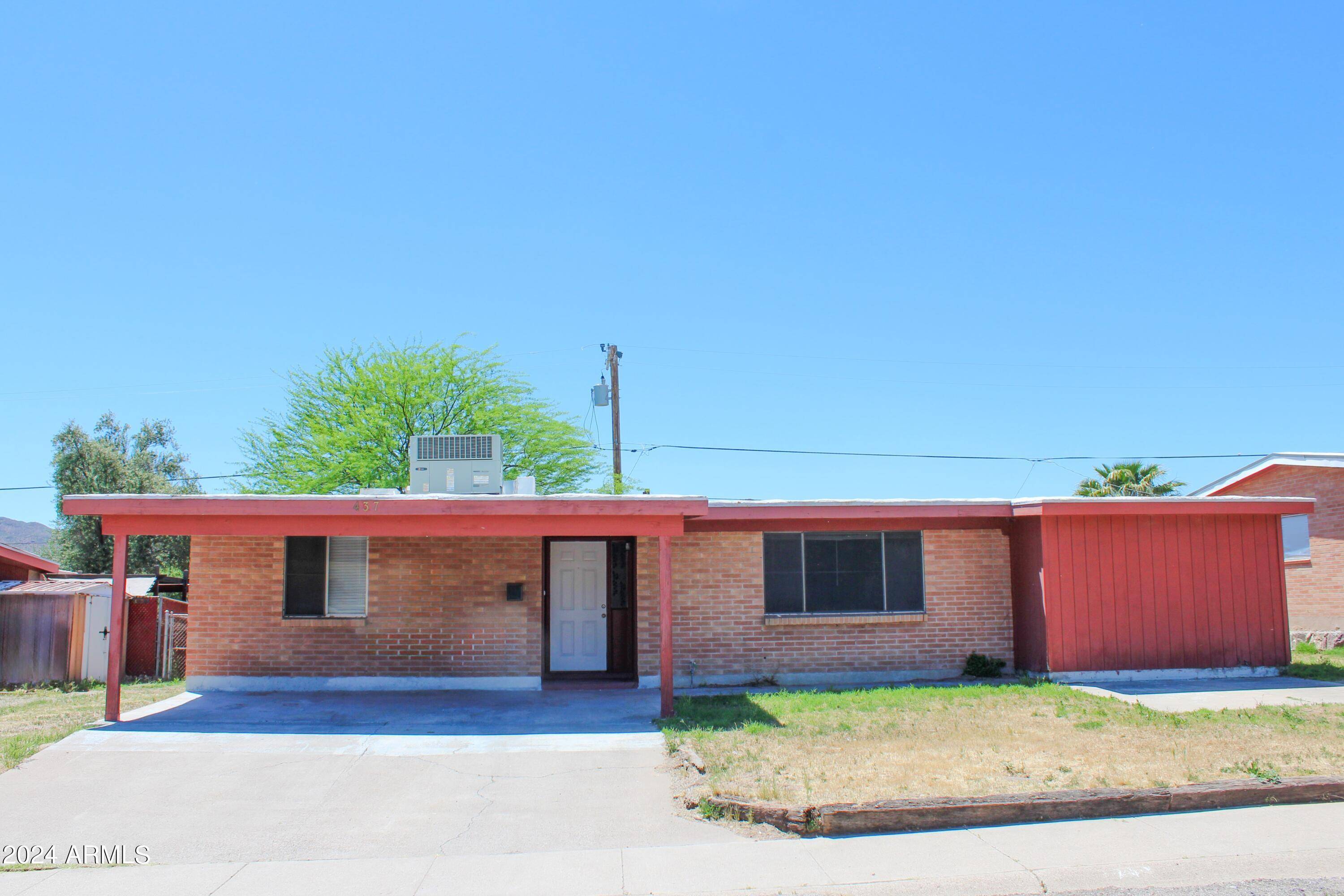 437 W HARTFORD Road, Kearny, AZ 85137