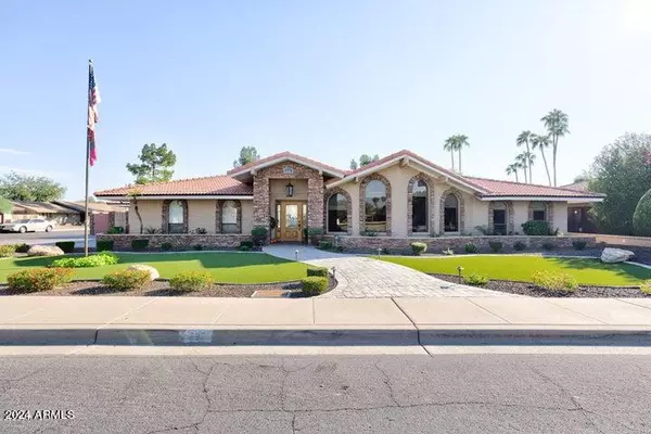 2321 E IVY Street, Mesa, AZ 85213