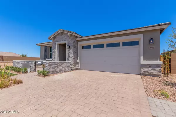 10932 W LINCOLN Street, Avondale, AZ 85323