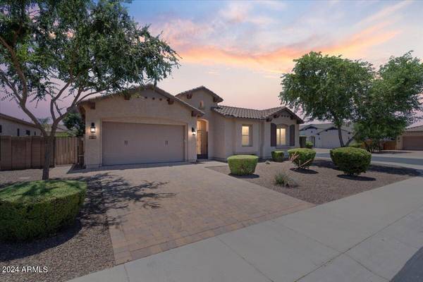 851 E HAMPTON Lane,  Gilbert,  AZ 85295