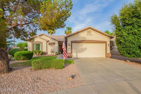 6041 S CROSSCREEK Court,  Chandler,  AZ 85249