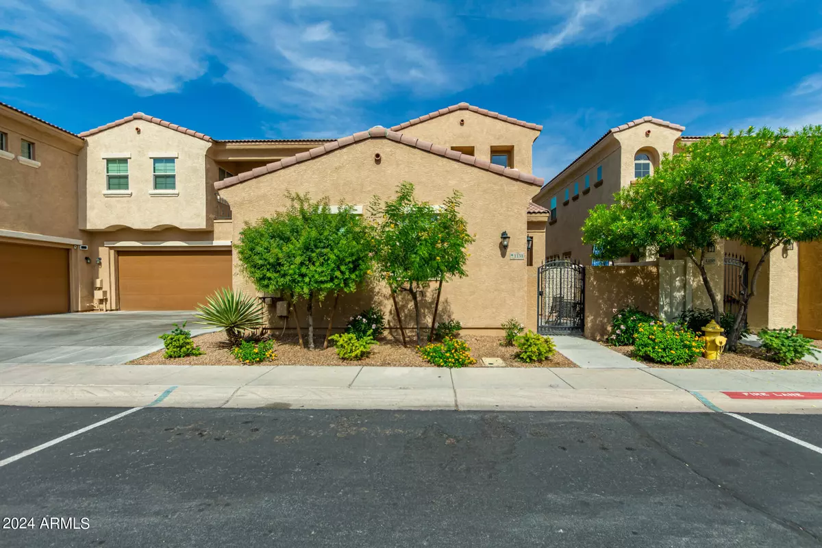 Mesa, AZ 85210,1367 S COUNTRY CLUB Drive #1151