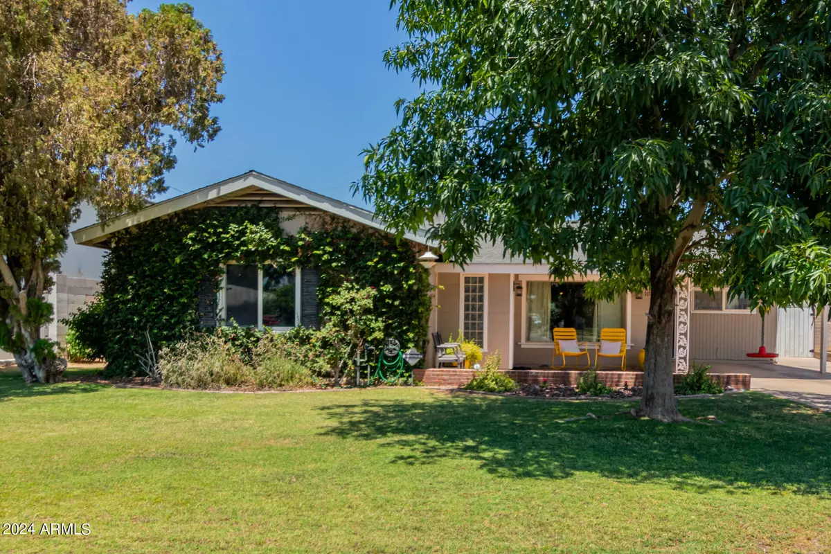 Phoenix, AZ 85020,1018 E GLENN Drive