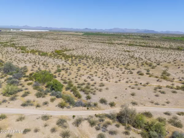 Tonopah, AZ 85354,413 W Palm Lane #-