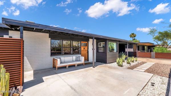 Scottsdale, AZ 85257,8118 E GRANADA Road