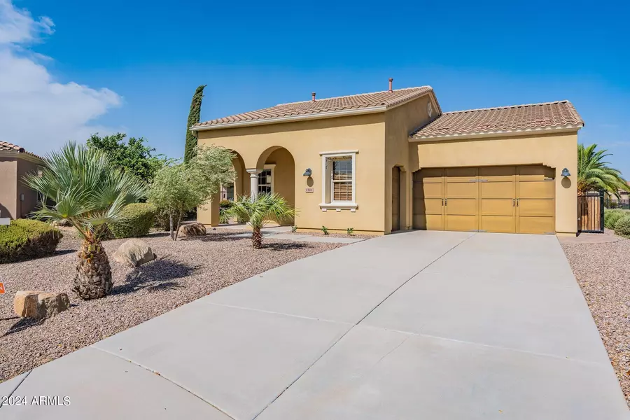 1511 E LUMINOUS Lane, Queen Creek, AZ 85140